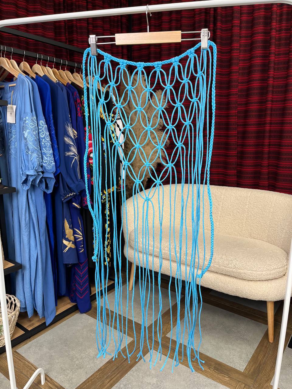 e3e5f0e5-74e8-46b9-beb0-55223e17cdcb